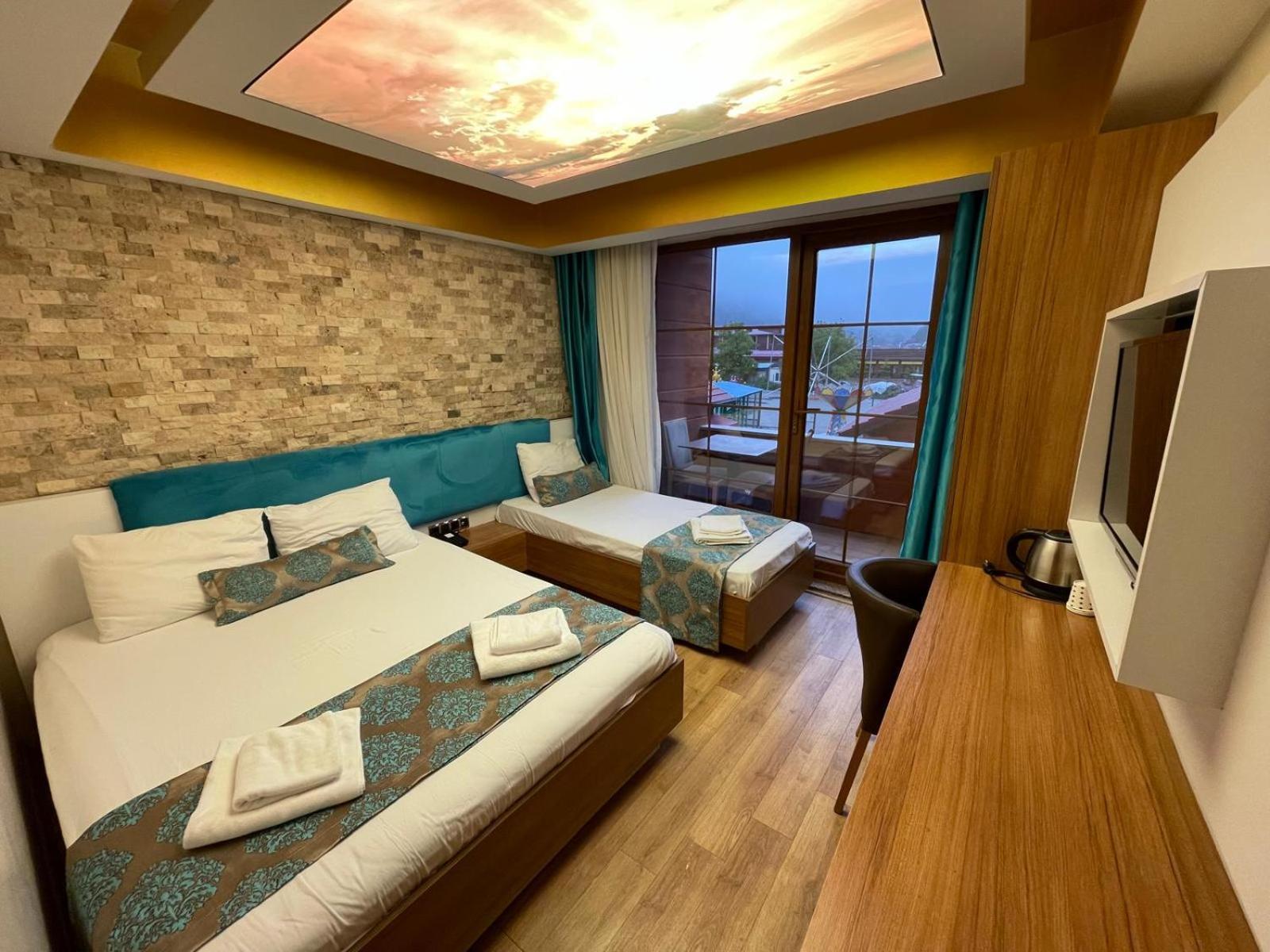Centro Park Hotel Kamalac ภายนอก รูปภาพ